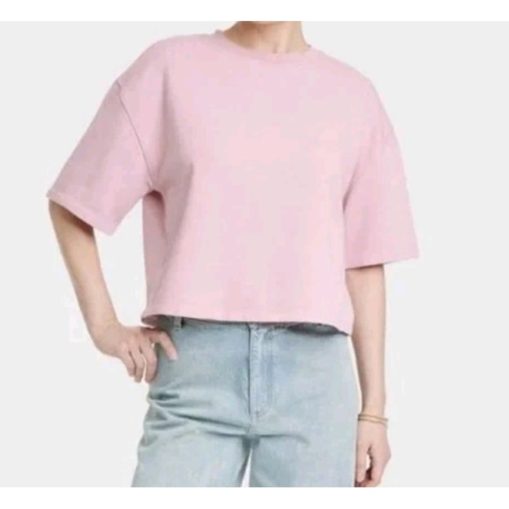Universal Thread Women's Leisure Studio Short Sleeve Fleece Top size M pink